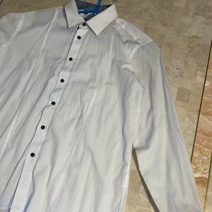 White Men’s Dress Shirt